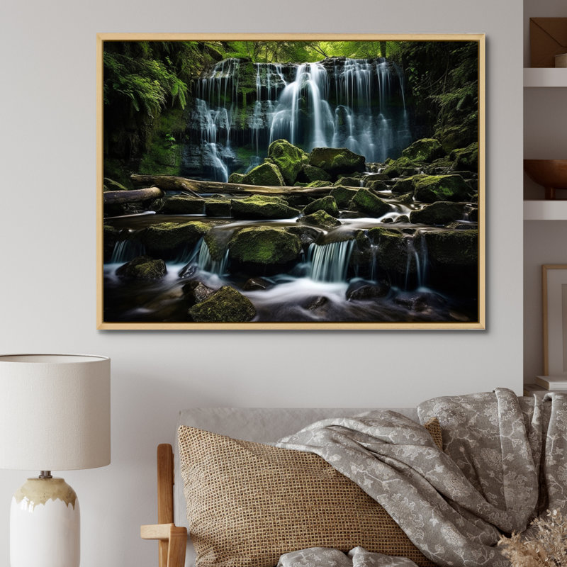Scenic Whispering Waters Landscape II, Encadrement doré, H 12 po x l 20 po