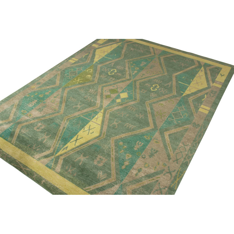 Distressed Homage Hand Knotted Wool Geometric Area Rug, Rectangle 8' x 10'