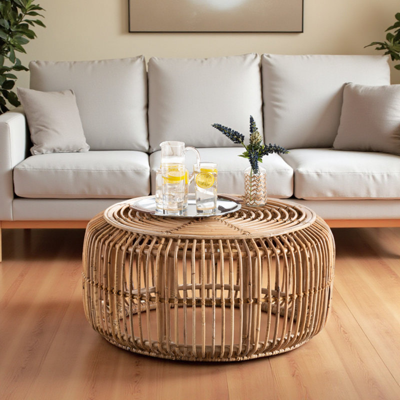 Table basse en rotin naturel de style bohémien brun Sylth, H 14,74 po x l 29,82 po x P 29,82 po