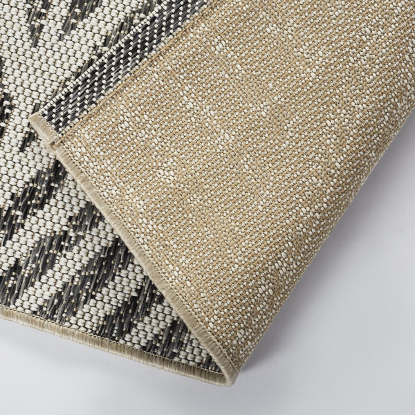 AllModern Silva Geometric Indoor/Outdoor Rug & Reviews | Wayfair