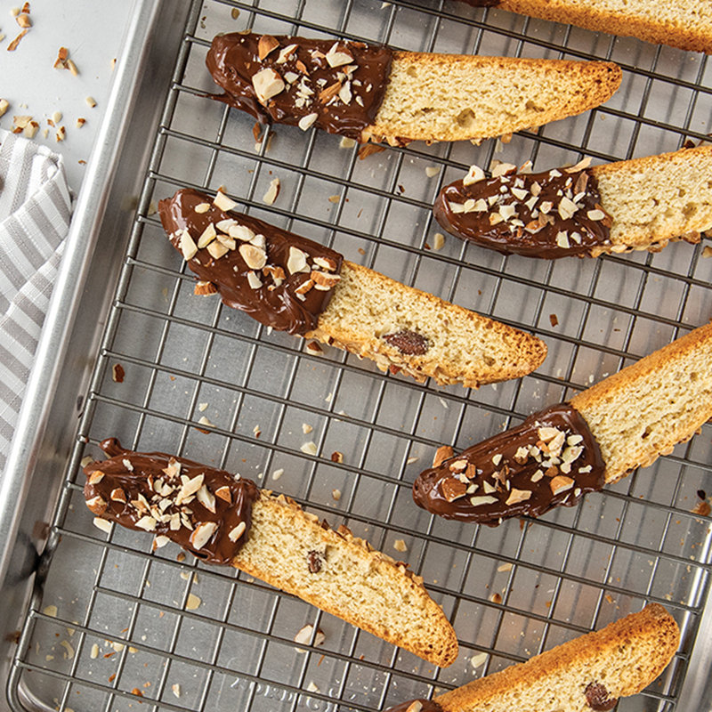 Nordic Ware Non-Stick Aluminum Baking Tray