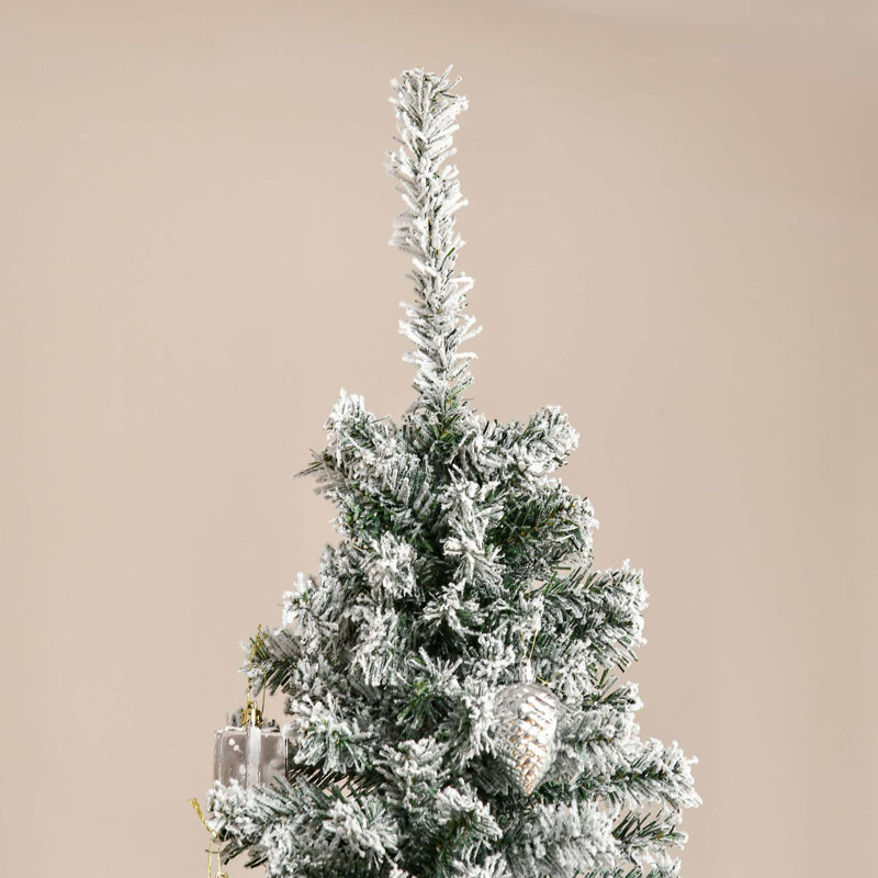 Arbre de Noël artificiel mince enneigé 7,4 pi avec branches réalistes et 738 pointes, 7.4'