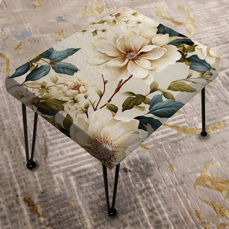 Cream Delicate Poppies Flowers - Floral Rectangle Ottoman