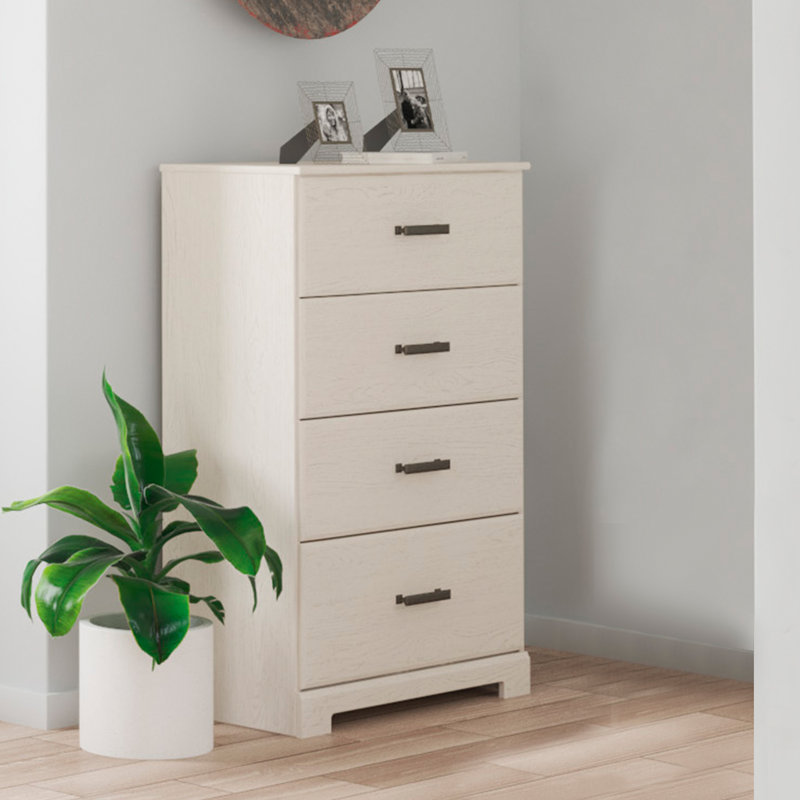 Eria 30.24'' W 4 - Drawer Dresser, Cream/Gray