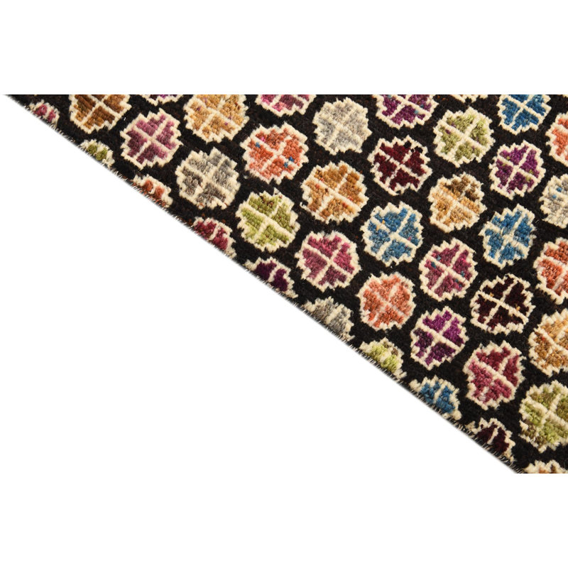 Tapis noir Pham 4 x 6