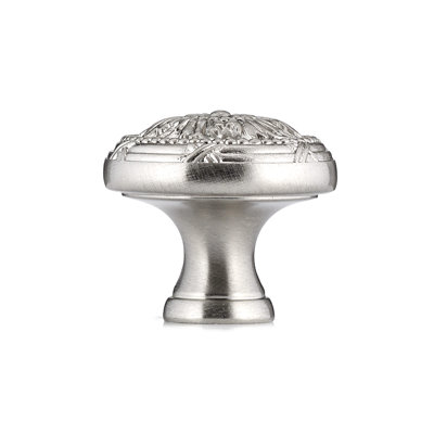 Expression 1 5/16" Diameter Round Knob