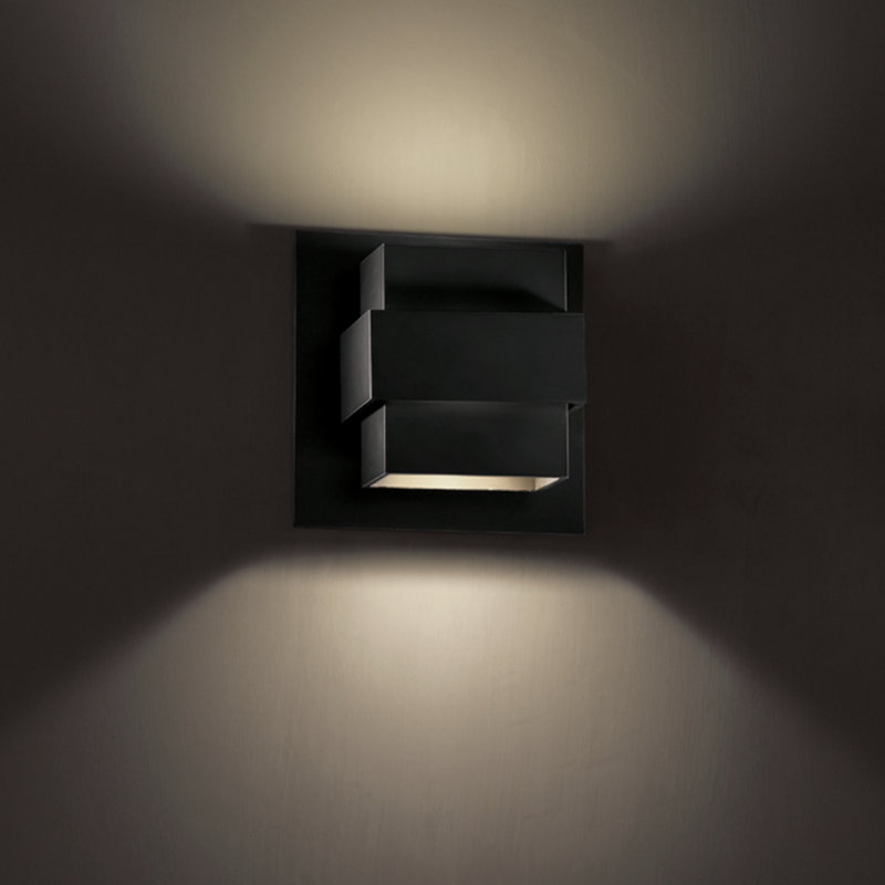 Pandora LED Wall Light