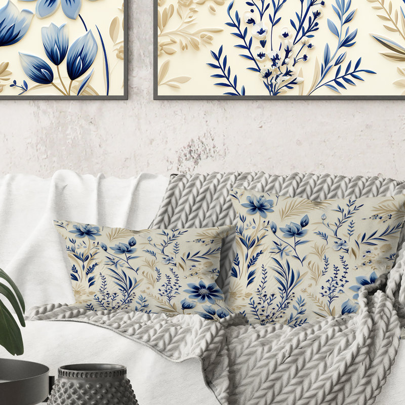 Coussin décoratif en polyester à motif de fleurs côtières neutres, H 18 po x l 18 po