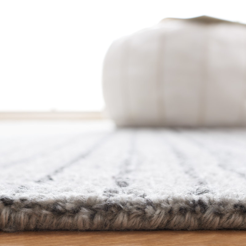 Abstract Hand Tufted Performance Striped Rug, Runner 2'3" x 8'