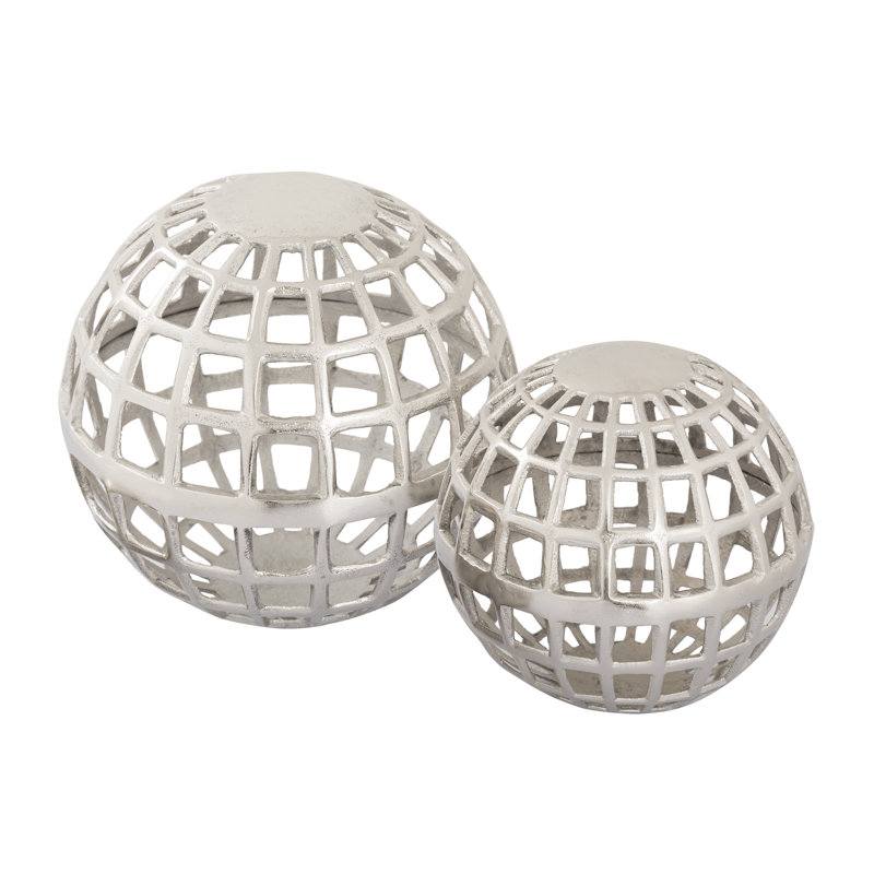 Sculpture McNally - nickel moyen, H 8,25 po x l 8,25 po x P 8,25 po