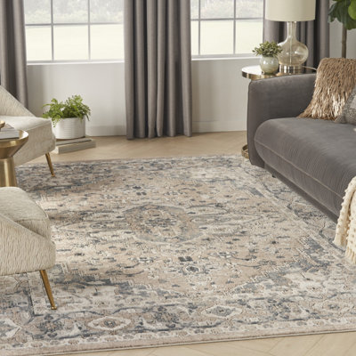 Tapis floral tissé à la machine ivoire 7 pi x 10 pi
