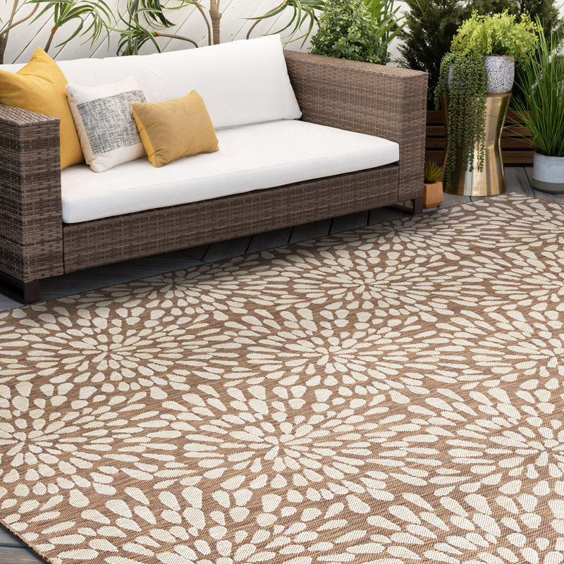Tapis d'intérieur / extérieur brun Aryanna, Rectangle 5 pi 3 po x 7 pi 3 po