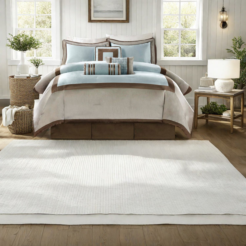 Elegant Blue Queen Bedding Sets, Hypoallergenic Polyester, Transitional Hotel Style