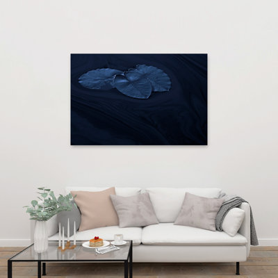 «Deep Blue Lily Pond», art minimaliste de paysage de lis minimaliste