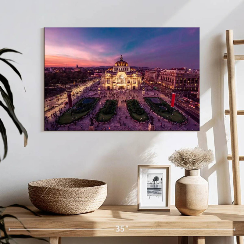 Palacio de Bellas Artes sombre, H 16 po x l 24 po