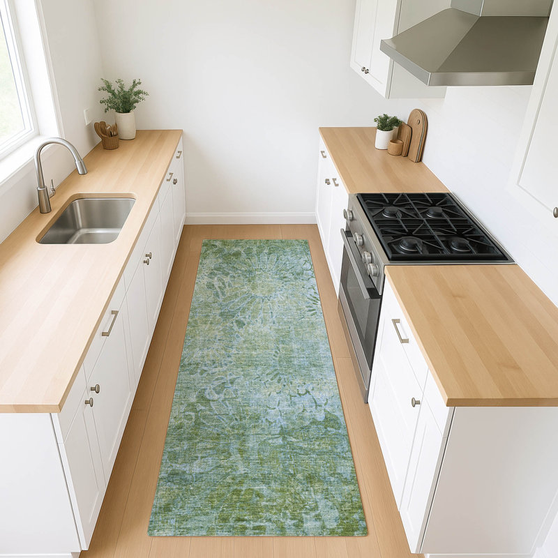Machine Washable Indoor/Outdoor Kaczor ACN2224 Floral Rug, Runner 2'3" x 7'6"