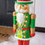 Décoration de Noël casse-noisette en résine 28 po avec chapeau de petit gâteau