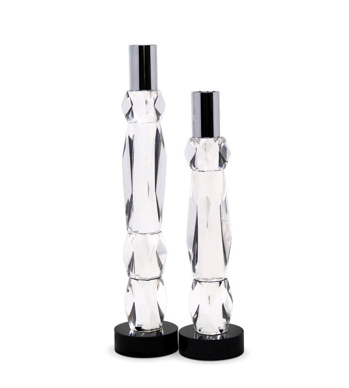 Bougeoir en cristal - H 9,5 po, H 9,5 po x l 2,5 po x P 2,5 po