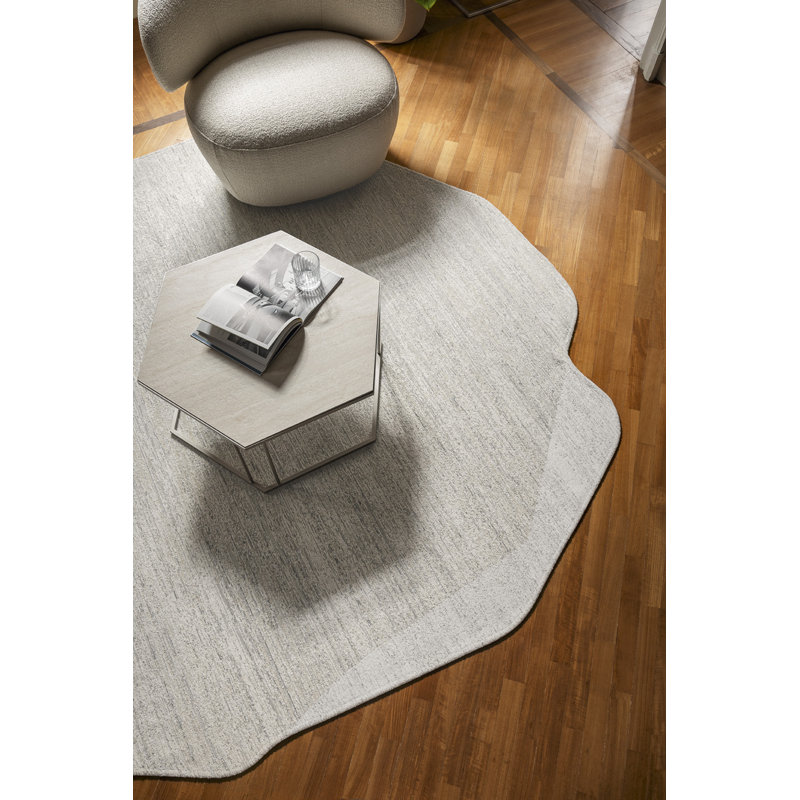 Mara Armchair