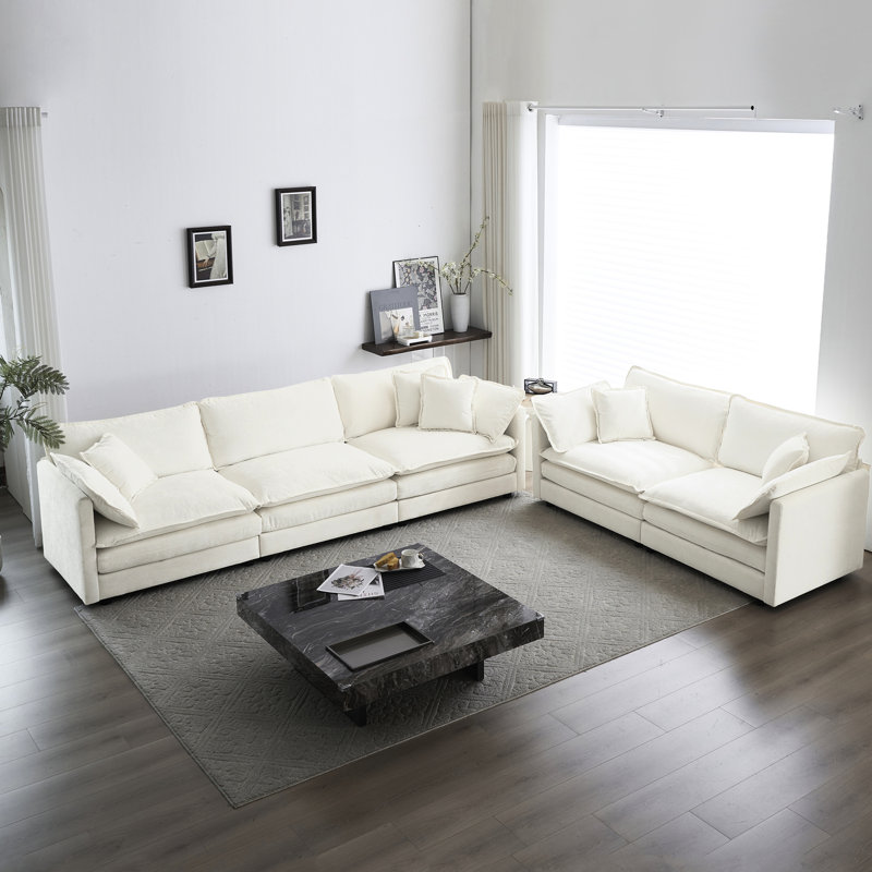 Canapé blanc en chenille 2 + 3 places - Matériaux de qualité pour la décoration intérieure 2 et 3, salon élégant et confortable