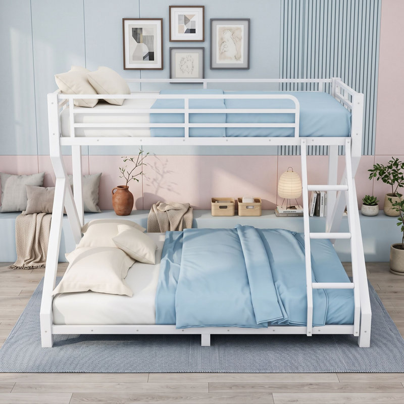 Bunk Bed with Built-In Ladder, Twin XL, Blanc