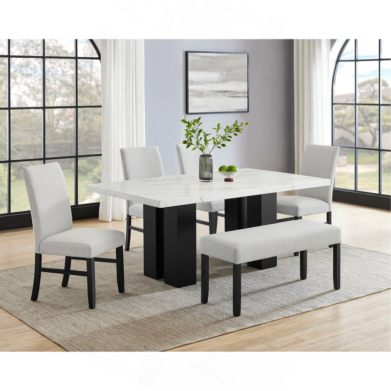Mobilier de salle à manger en bois doux et rectangulaire, 6 Pieces: Table, Bench, 4 Chairs
