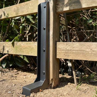 Ensemble de réparation de poteau de clôture, ancrages en acier 1 pièce et piquets pour poteaux en bois 4 x 4/6 x 6, calibre 11, paquet de 4