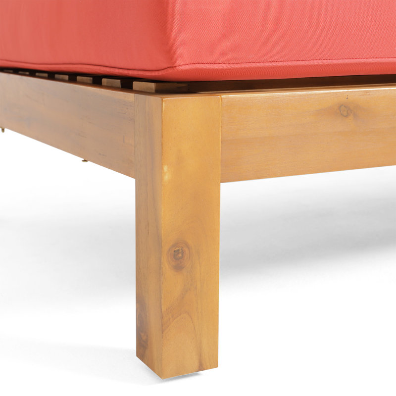 Banc rouge avec bois - coussins d'eau - pour le plaisir d'extérieur