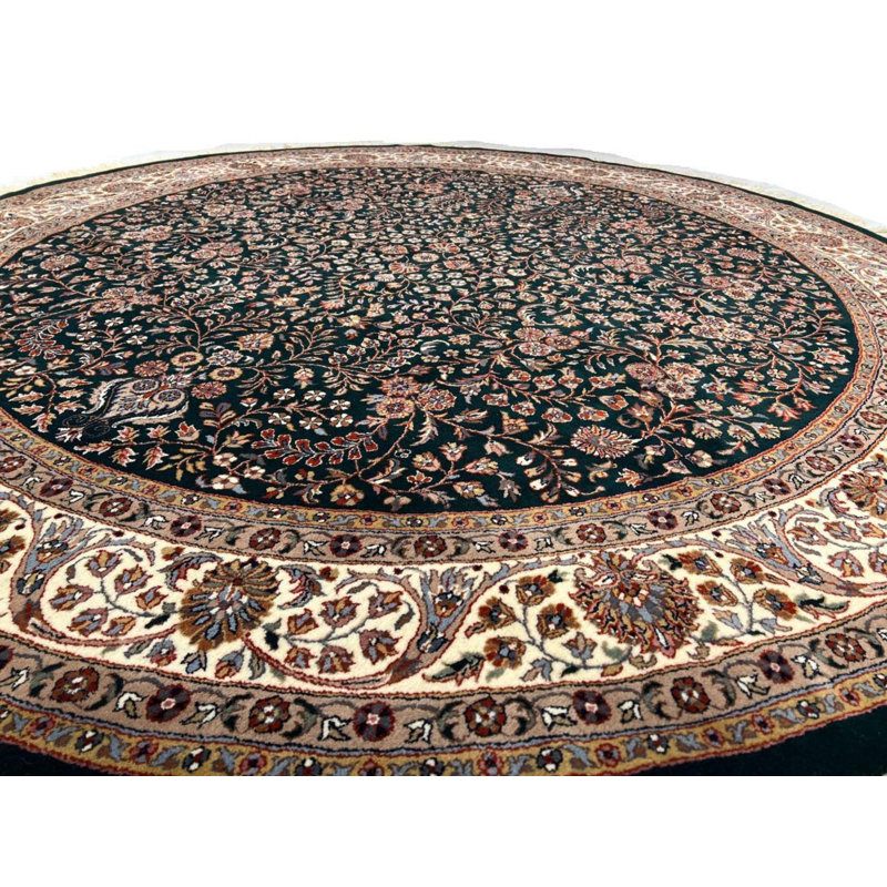 Kathrize Oriental Area Rug in Green