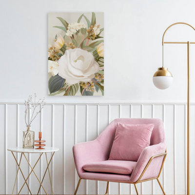 Floral Variegate I - bouquet de roses blanches contemporaines aux tons pastel