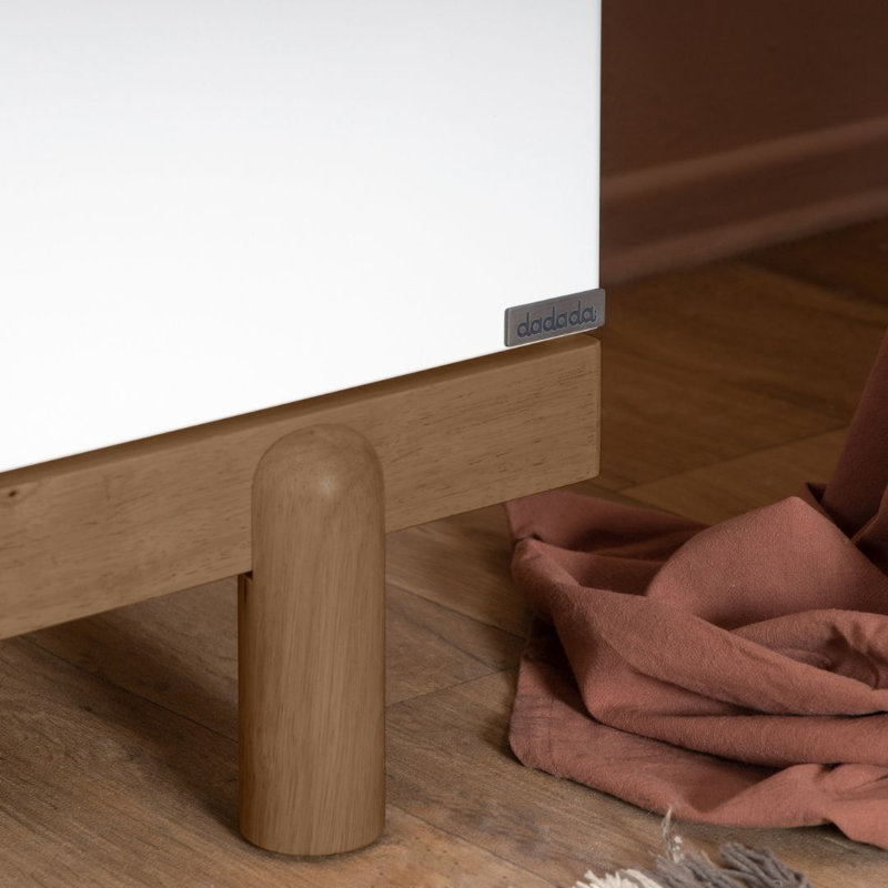 Bliss, White/Walnut