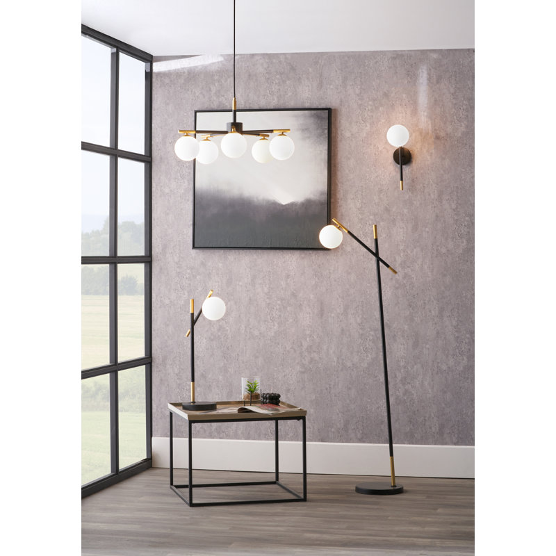 Steel Wallchiere