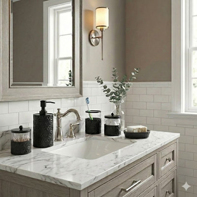 Maleck Bathroom Accessory Set