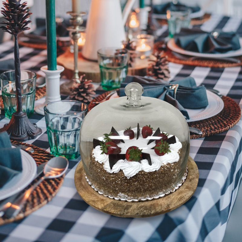 Julias Cake Dome