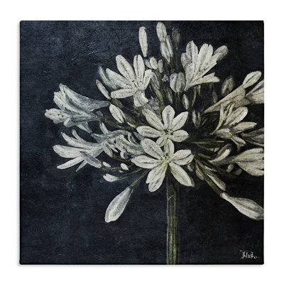 "White Herb Blooms", art mural sur toile par Patricia Pinto