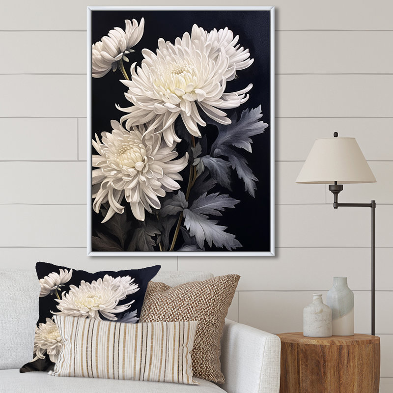 «Mums White» sur 20 nuances de gris foncé I sur toile, Cadre flottant blanc, H 20 po x l 12 po