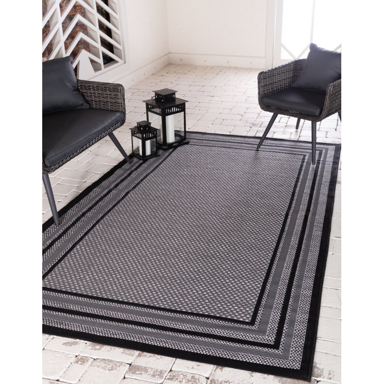 Stelios Geometric Indoor / Outdoor Rug