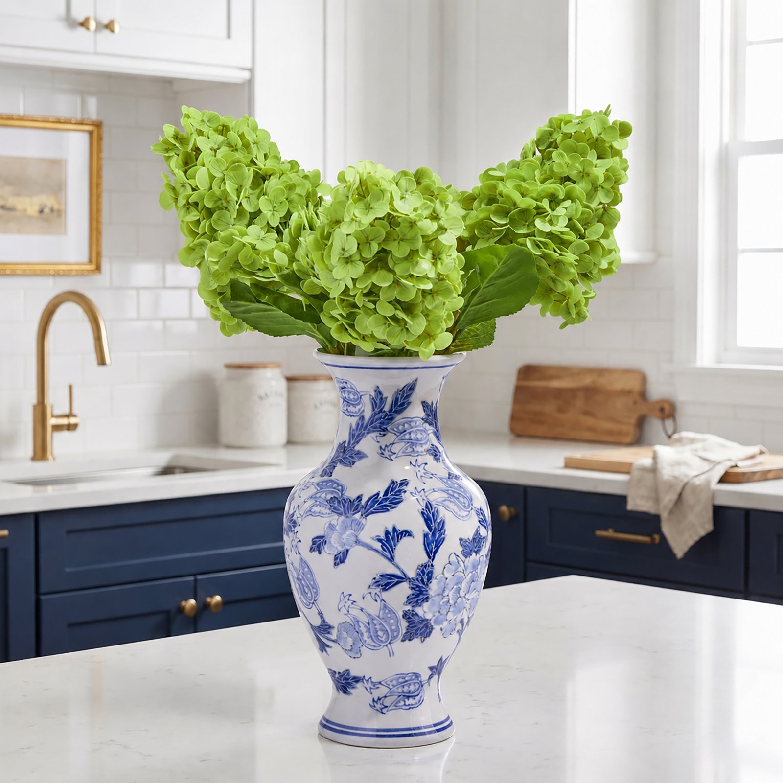 Cone Hydrangea Stems, Green