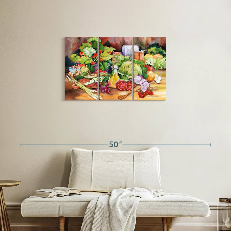 Yarlin Garden Salad, 20" H x 33" W