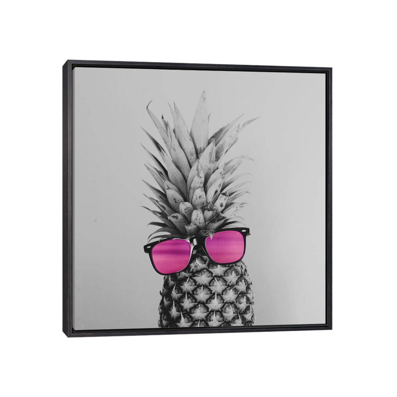 «Mme. Pineapple 'par Chelsea Victoria - reproduction d'art, H 26 po x l 26 po x P 1,5 po, Toile avec cadre noir patiné