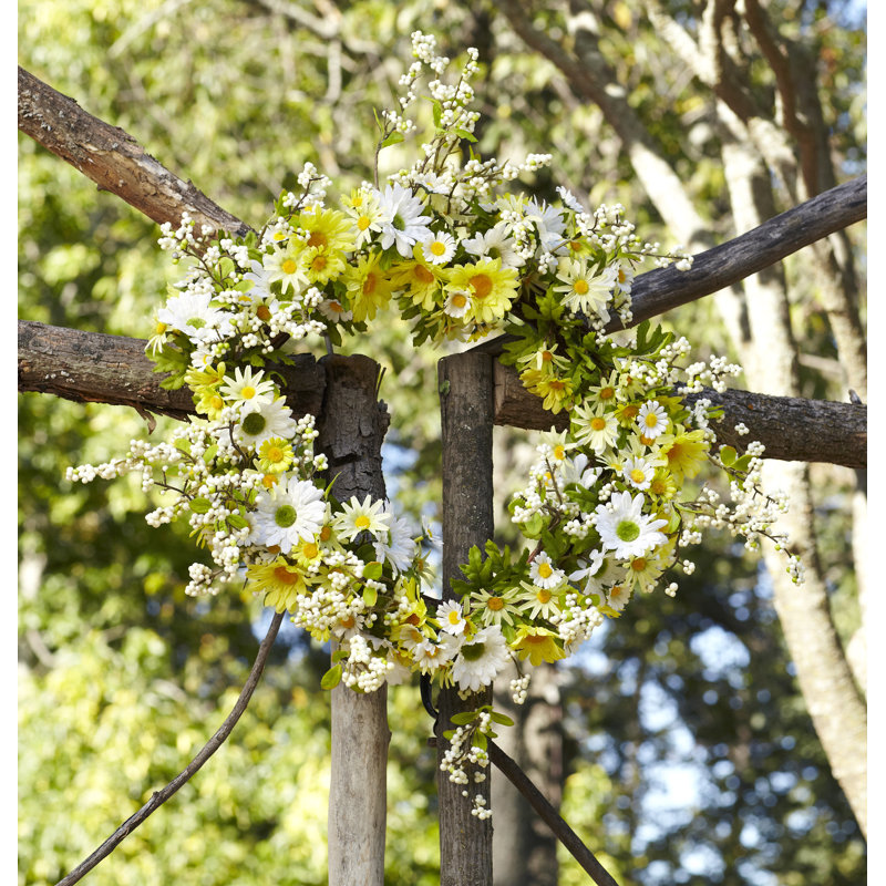 Waldo 24" Wreath