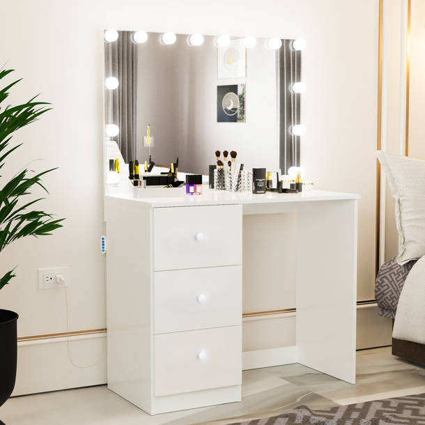 Wade Logan® Vanity & Reviews | Wayfair