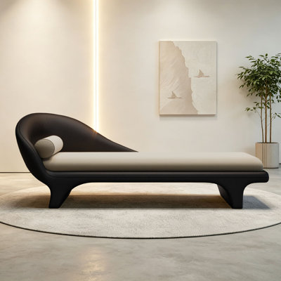 chaise longue au design minimaliste et incurvé moderne