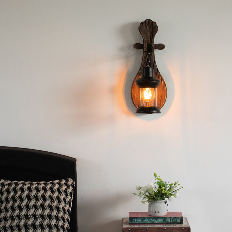 Akasim Armed Sconce