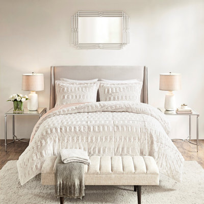 Soft Long Fur Comforter In White For Queen Bed Linen Size With