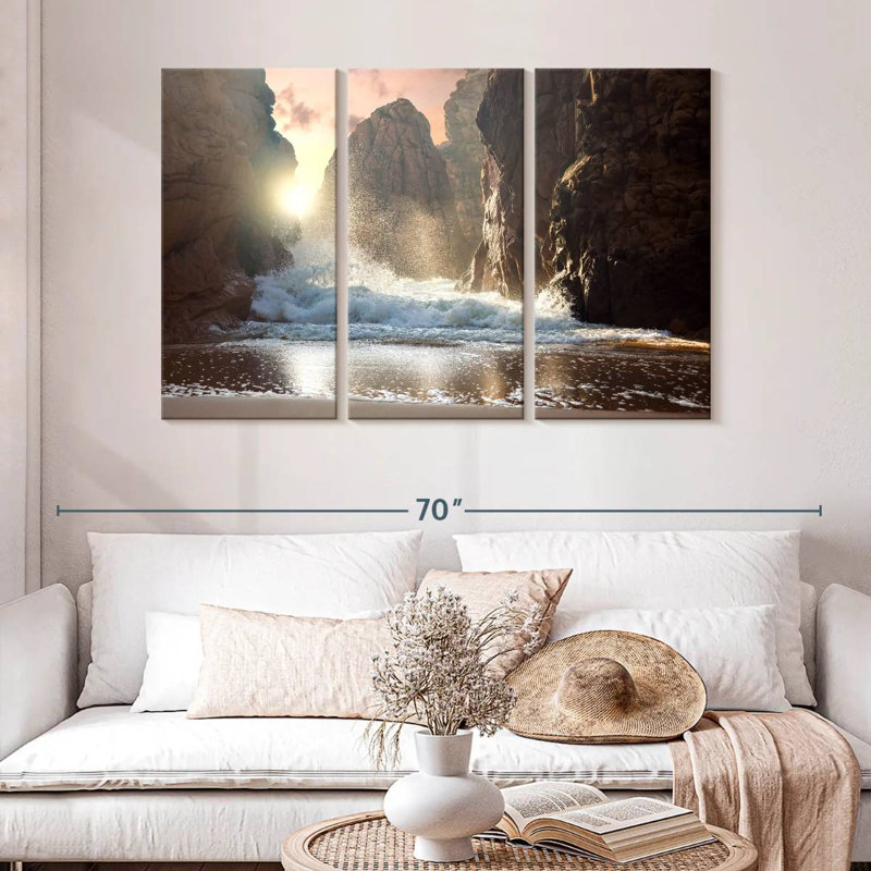 Gillard Cliffs, 32" H x 50" W