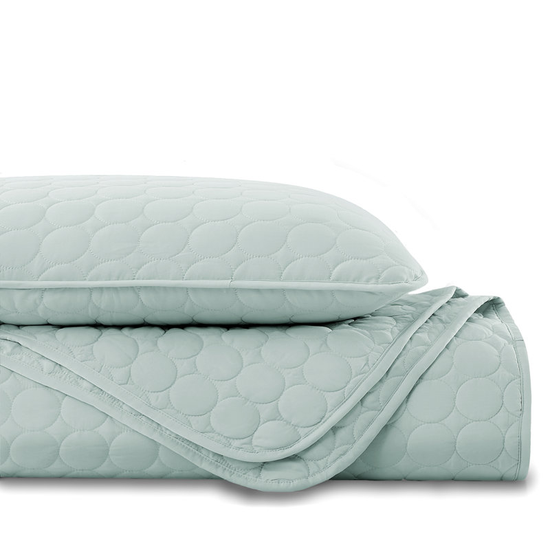 Hint of Green King Microfiber Quilt Set