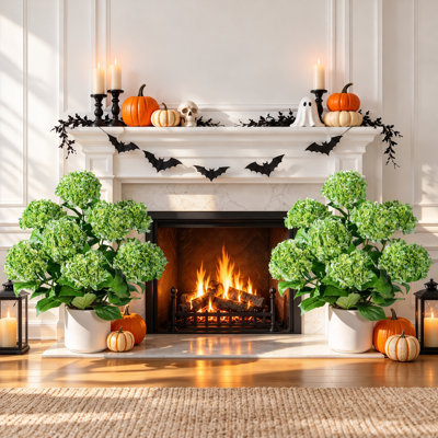 Lot de 2 hortensias artificiels en pot de 70 cm avec jardinière blanche, résistants aux UV, imitation réaliste pour la décoration intérieure et extérieure de porche, terrasse, jardin, maison, bureau, etc. Idée-cadeau pour l'Halloween, Noël ou Thanksgiving.