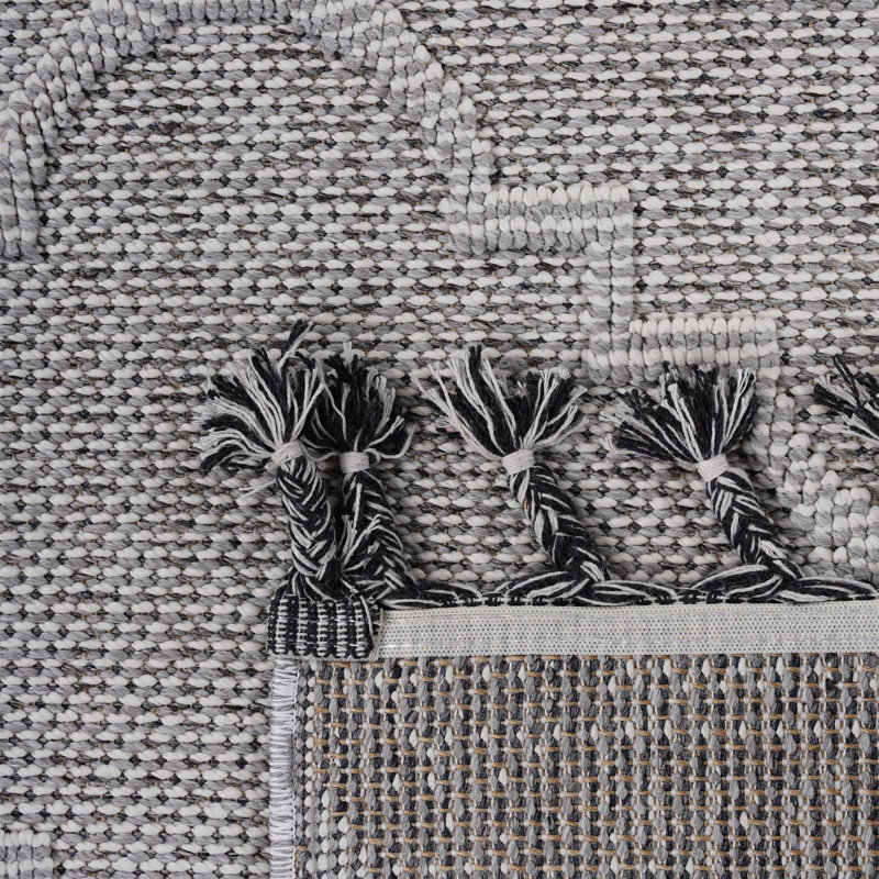 NAAR Guros Collection 4X6 White / Grey / Trellis Indoor / Outdoor Area Rug, Rectangle 4' x 6'2"