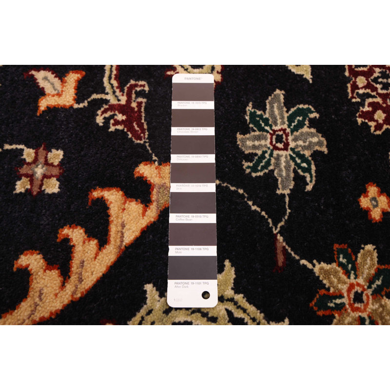Tapis noir Finest Agra Jaipur 5 pi 1 po x 7 pi 0 po